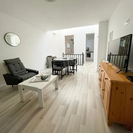 Maison Avec Garage - Centre - - 6 Pers Σπίτι διακοπών Ρουαγιάν